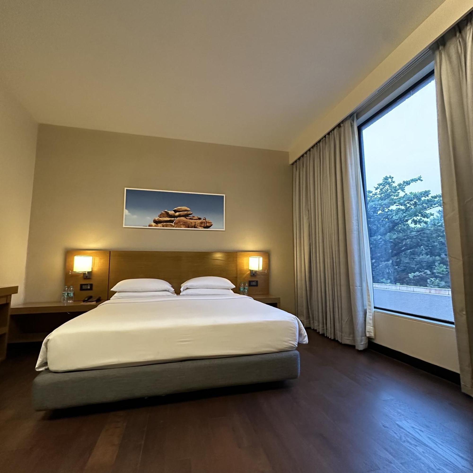 Hyatt Place Хампі Екстер'єр фото